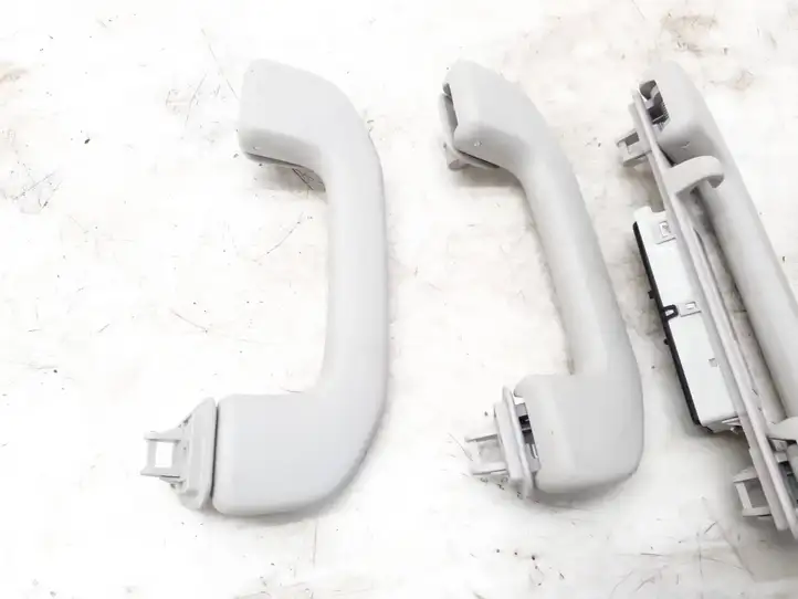 Mercedes-Benz (2015 - ) A0998150100 Потолочная ручка задняя — фото 12