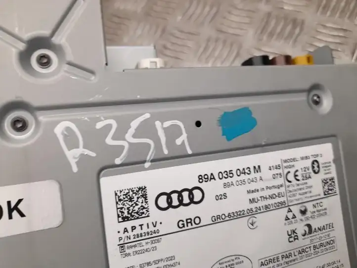 Audi Q4 e-tron (2021 - ) 89A035043M Магнитола / мультимедийная система — фото 4