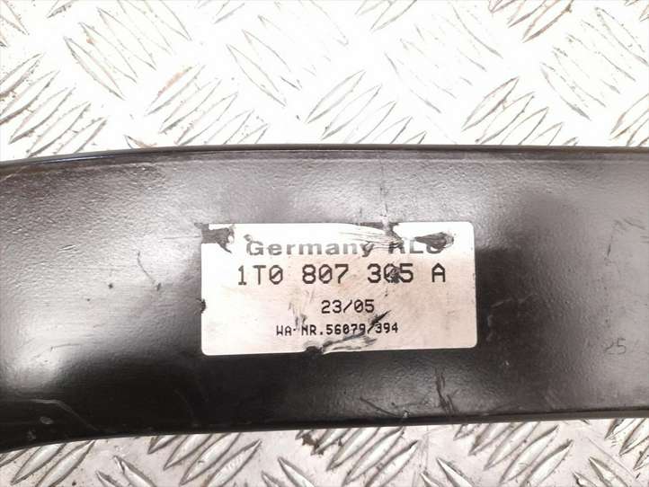 Volkswagen Touran I (2003 - 2010)  1T0807305A  Усилитель заднего бампера (балка)