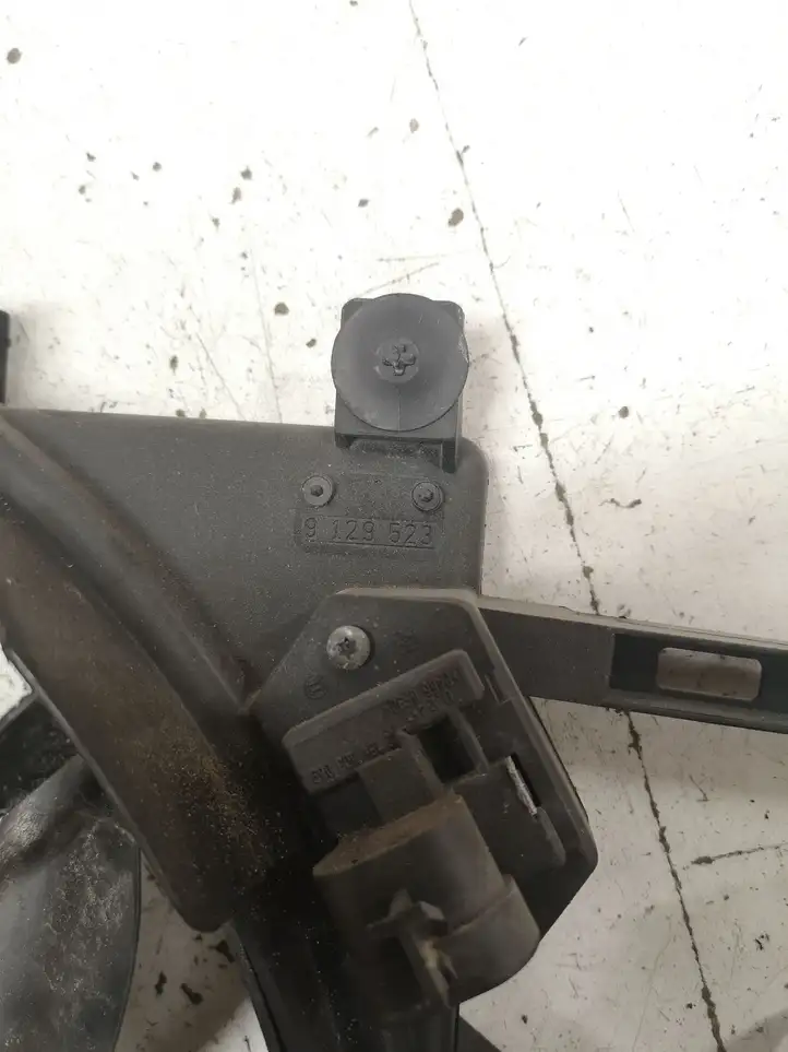 Opel Astra G (1998 - 2004) 0130303886 Электровентилятор радиатора — фото 3