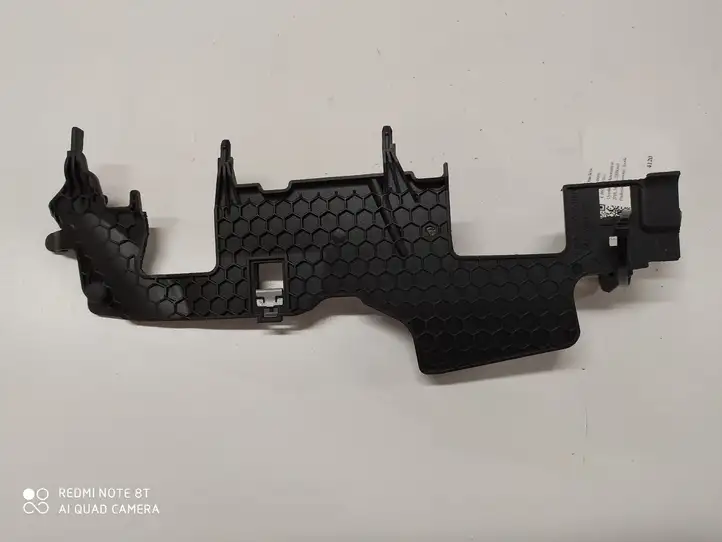 Mercedes-Benz E W213 (2016 - ) A6541592225 Крышка двигателя декоративная — фото 1