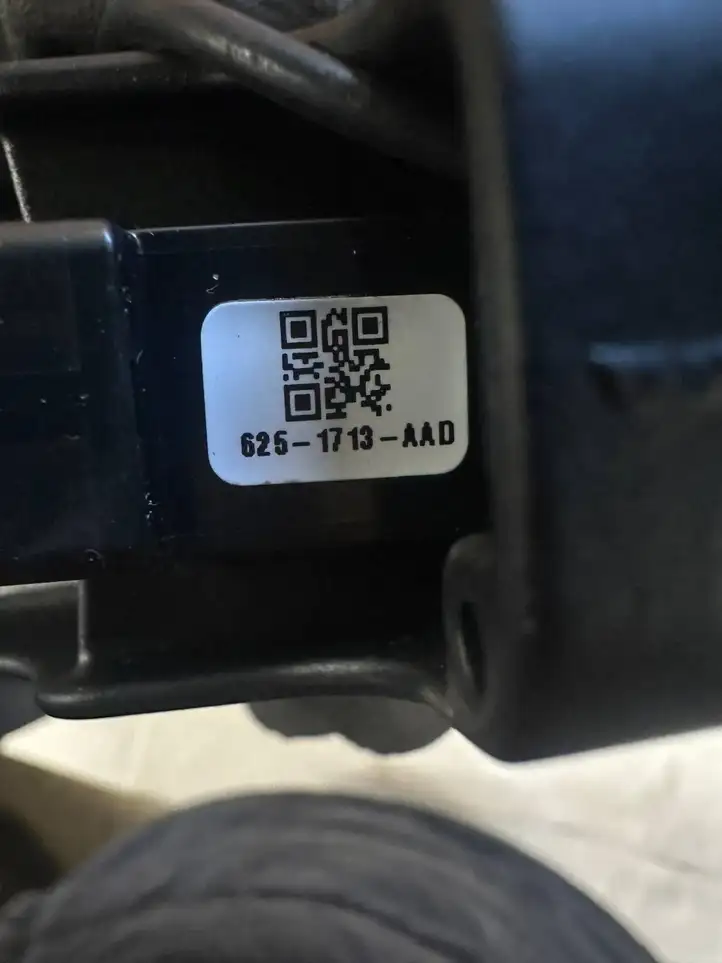 Jeep (2022 - ) 68480338AA Салонное зеркало заднего вида — фото 7
