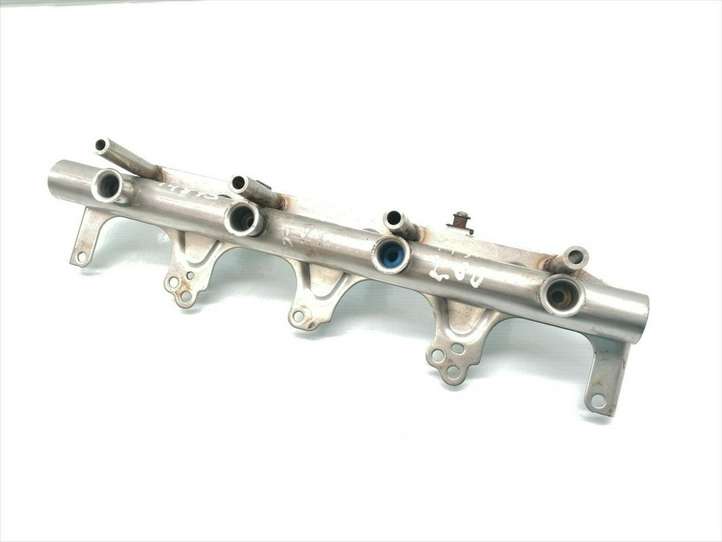 Audi A4 (2004 - 2009)  06F133317L Магистральная трубка топлива