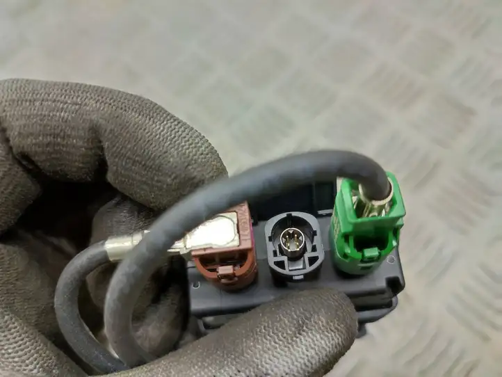 Volkswagen (2018 - ) 3G0035643D USB модуль — фото 2