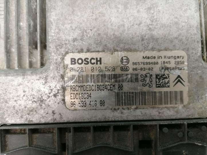 Peugeot 206 (1998 - 2012)  9659341880 Блок управления двигателя