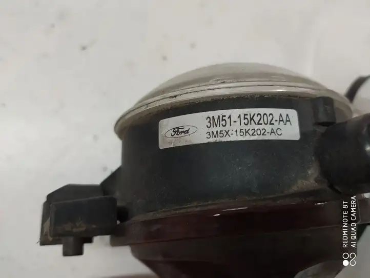 Ford Focus (1998 - 2004) 3M5115K202AA Передняя противотуманная фара — фото 2