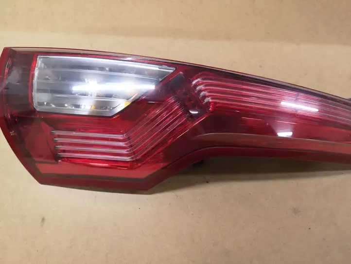 Citroen C4 I Picasso (2006 - 2013) PSA00946602RE Задний фонарь в кузове — фото 1