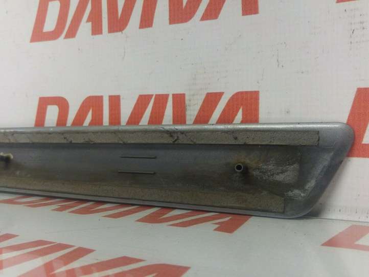 Audi A3/S3 8P (2004 - 2008)  8P3853984B молдинг на заднем крыле