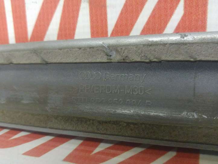 Audi A3/S3 8P (2004 - 2008)  8P3853984B молдинг на заднем крыле