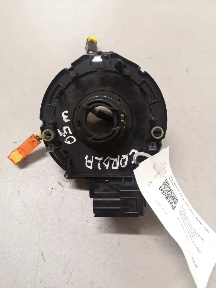 Toyota Corolla E120 E130 (2004 - 2007) 4TJ0775 Контактное кольцо SRS — фото 1