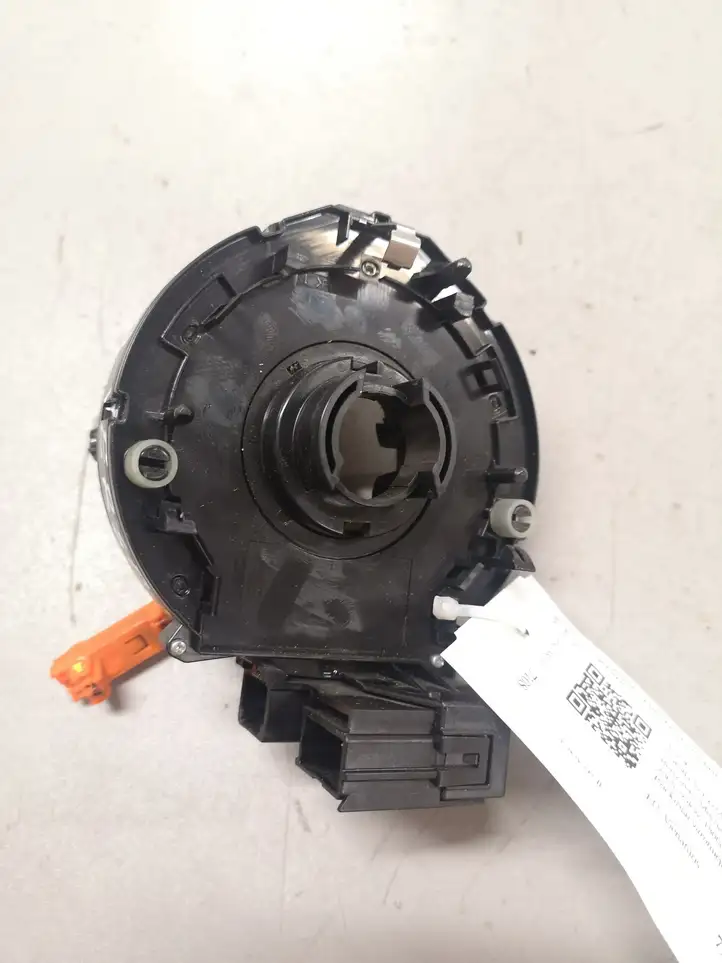 Toyota Corolla Verso AR10 (2004 - 2009) 4LJ0758 Контактное кольцо SRS — фото 1