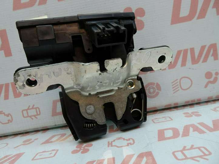 Ford Fiesta (2013 - 2017)  8A61-A442A66-BE Замок задней крышки