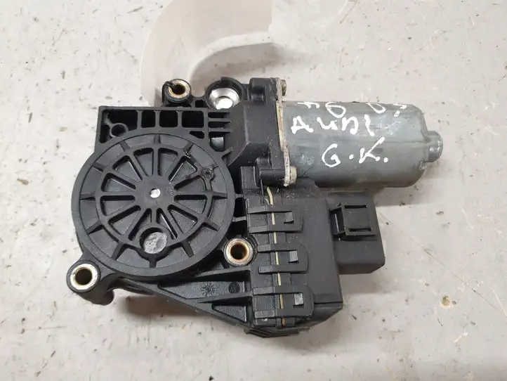 Audi A6 S6 C5 4B (2001 - 2004) 0130821784 Стеклоподъемник задней двери — фото 1