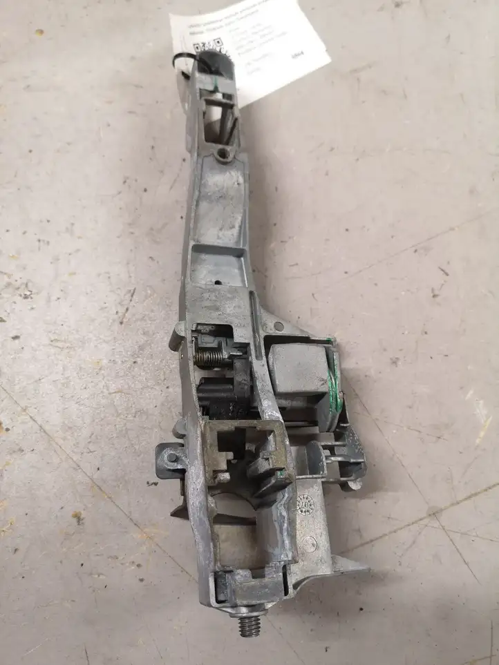 Citroen C4 I Picasso (2006 - 2013) 1184GAC05 Крепление наружной ручки передней двери — фото 3