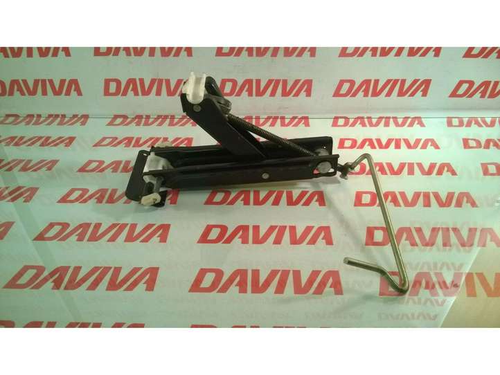 Renault Laguna (2001 - 2005)  8200694106 Домкрат (данкрат)