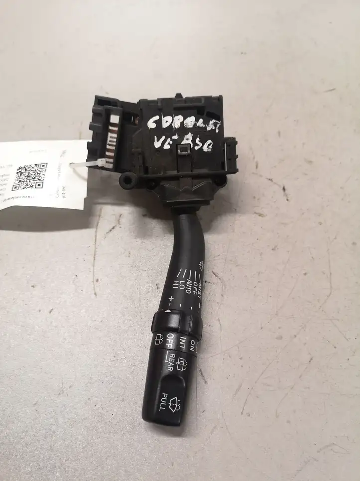 Toyota Corolla Verso AR10 (2004 - 2009) 8465205170 Переключатель стеклоочистителей — фото 1