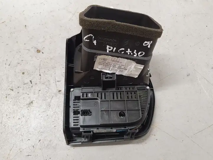 Citroen C4 I Picasso (2006 - 2013) 965962767700 Боковой воздушный дефлектор — фото 4
