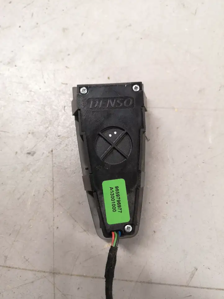 Citroen C4 I Picasso (2006 - 2013) 9659796977 Управление климат контролем — фото 3