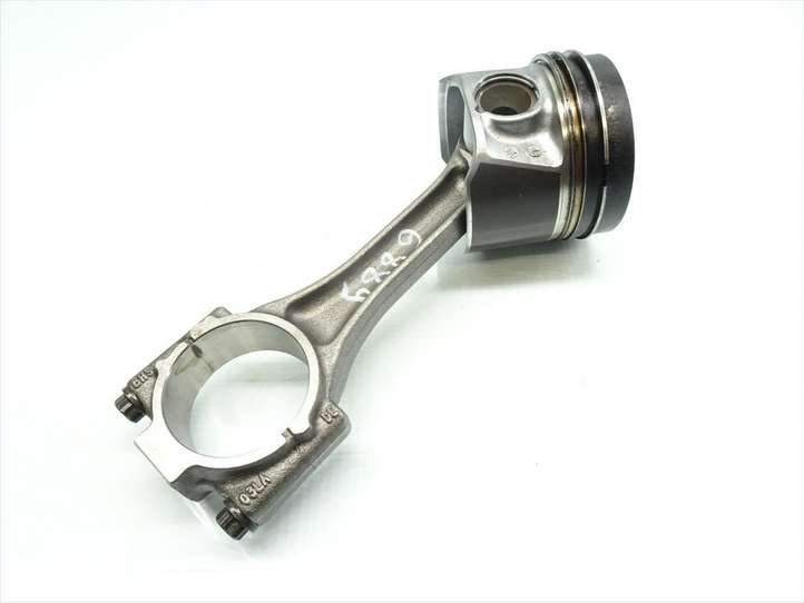 Seat Leon (5F) (2012 - 2019)   Поршень с шатуном