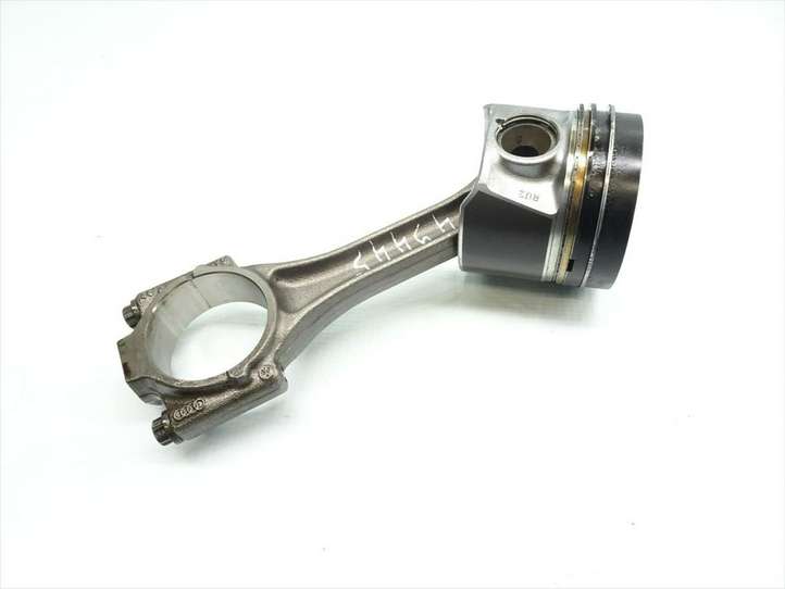 Seat Leon (5F) (2012 - 2019)   Поршень с шатуном