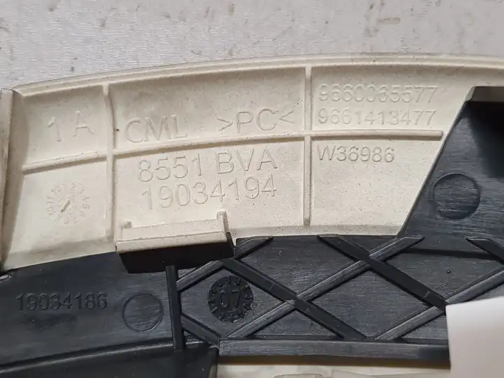 Citroen C4 I Picasso (2006 - 2013) 9660065577 Оплётка рулевого колеса — фото 2