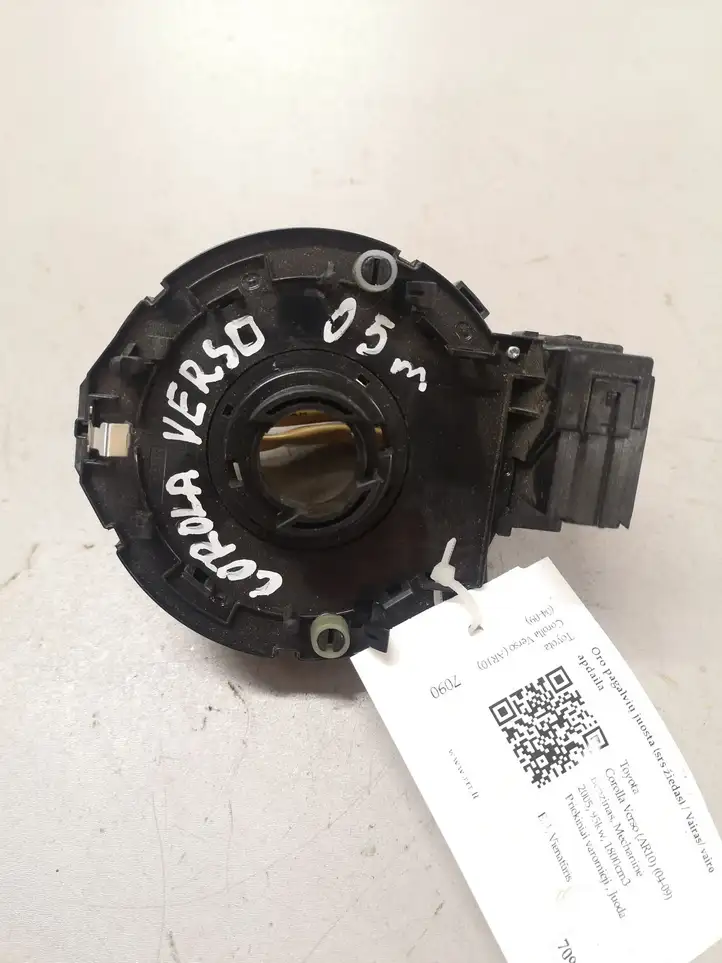 Toyota Corolla Verso AR10 (2004 - 2009) DVH0655 Контактное кольцо SRS — фото 1