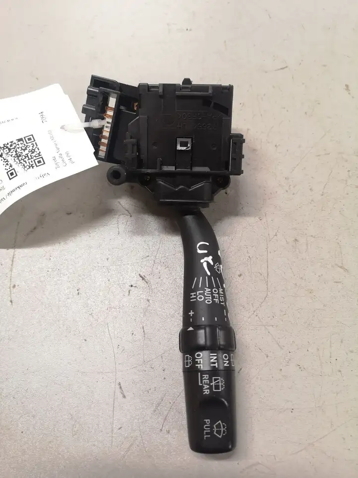 Toyota Corolla Verso AR10 (2004 - 2009) 8465205170 Переключатель стеклоочистителей — фото 1