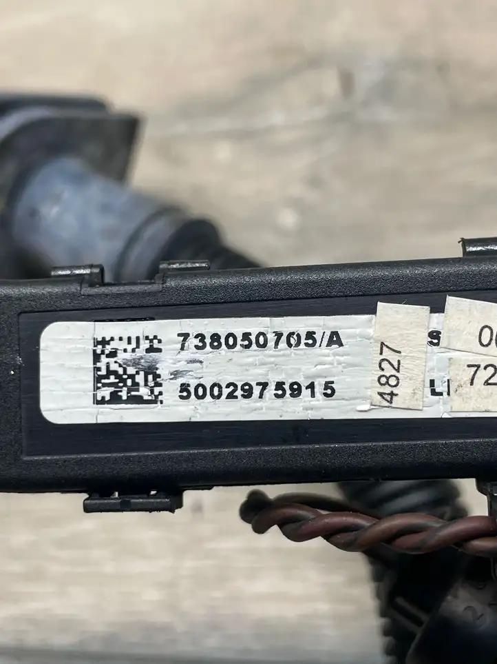 BMW X5 E70 (2006 - 2013) 738050705 Проводка топливных форсунок — фото 2