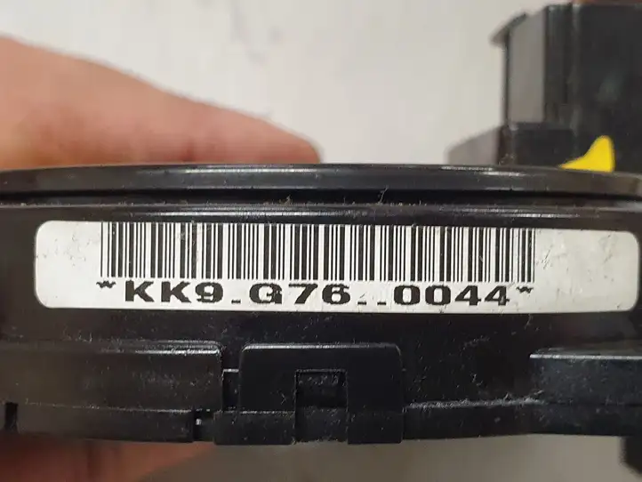Kia Sorento (2006 - 2009) KK9G760044 Контактное кольцо SRS — фото 2