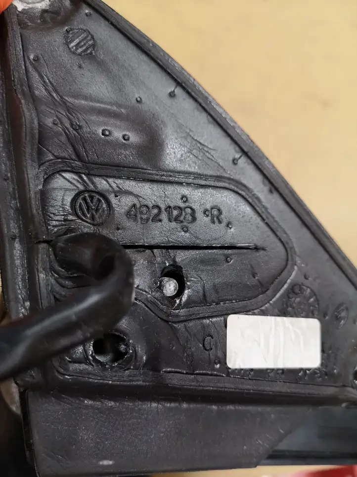 Volkswagen PASSAT B6 (2005 - 2010) 010880 Боковое зеркало с электроприводом — фото 5