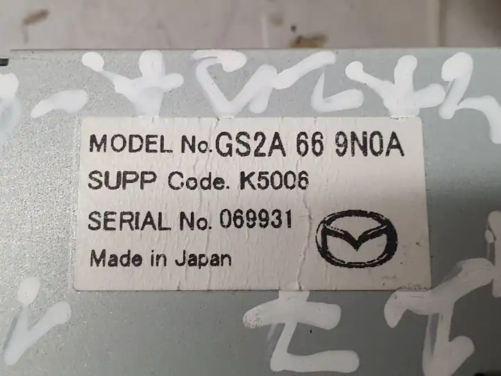Mazda 6 (2009 - 2012) GS2A669N0A Фильтр антенны — фото 3