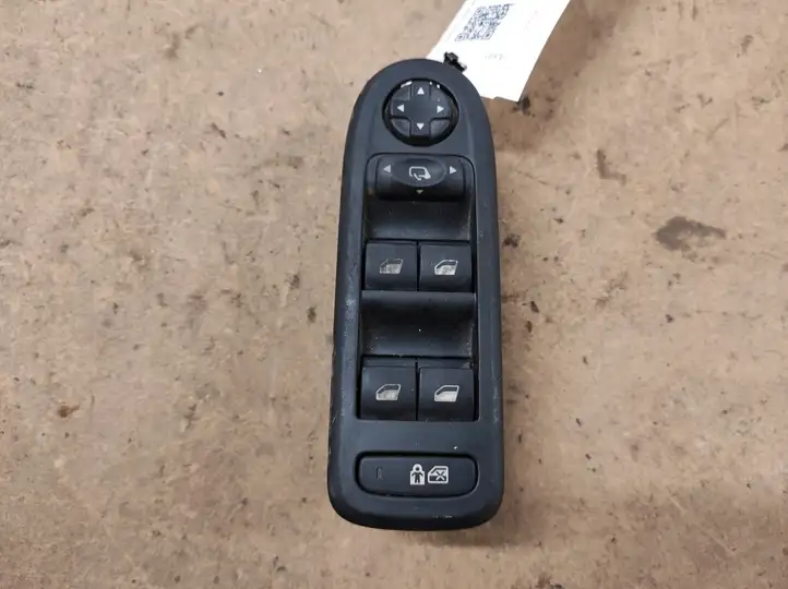 Citroen C5 (2008 - 2017) 9660257XT Кнопка стеклоподъемников — фото 1