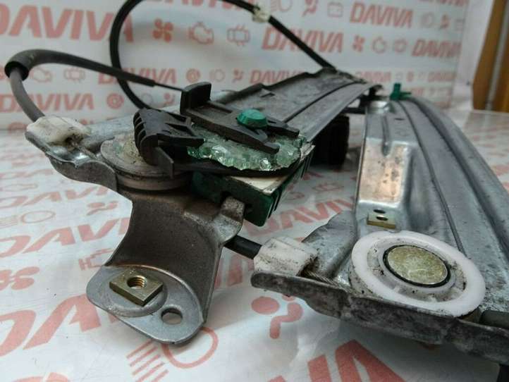 Renault Clio III (2005 - 2012)  440776D Передний комплект электрического механизма для подъема окна