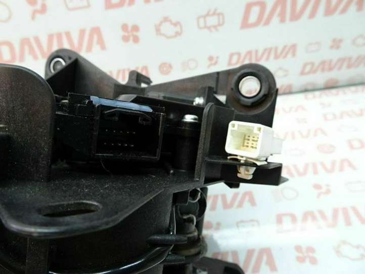 Toyota Auris 150 (2006 - 2012)  89451-52030 Отделка рычага переключения передач (кожа, головка)