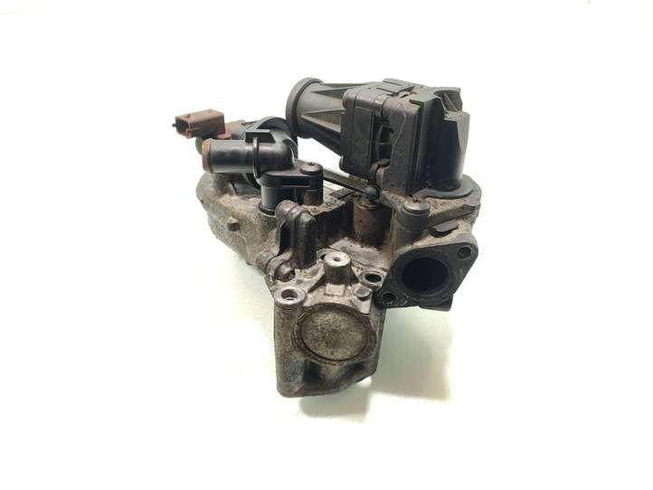 Opel Corsa D (2010 - 2014)  55230929 Охладитель EGR