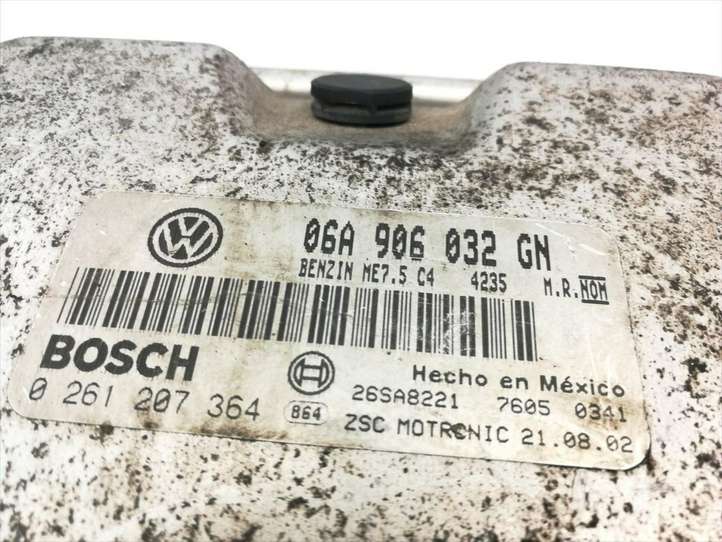 Volkswagen  New Beetle (1997 - 2005)  06A906032GN Блок управления двигателя