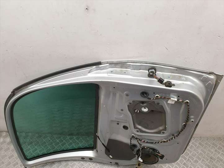 Skoda Roomster (2010 - 2015)   Боковые раздвижные двери