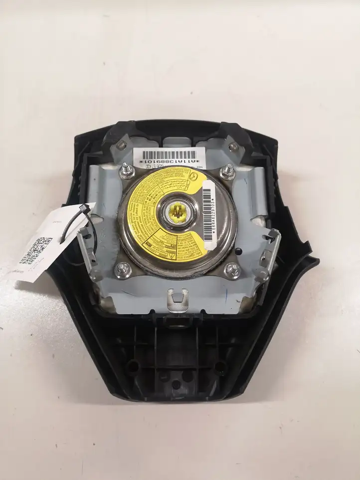 Mazda 5 (2005 - 2010) C23557K00 Подушка безопасности руля — фото 2