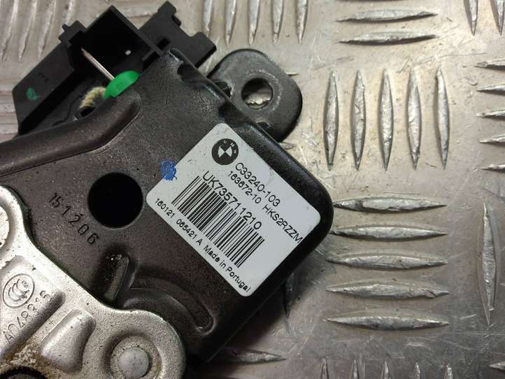 BMW X1 F48 F49 (2015 - 2022)  7357112 Притягиватель задней крышки