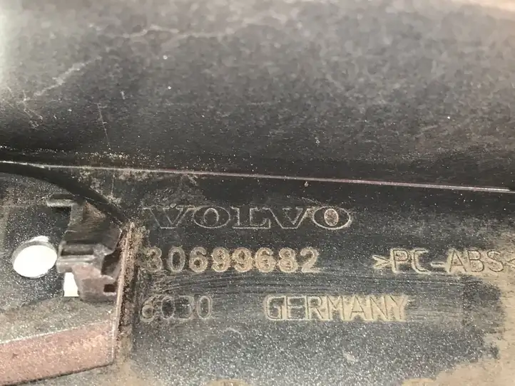 Volvo V50 (2004 - 2008) 30699682 Подсветка номера — фото 8