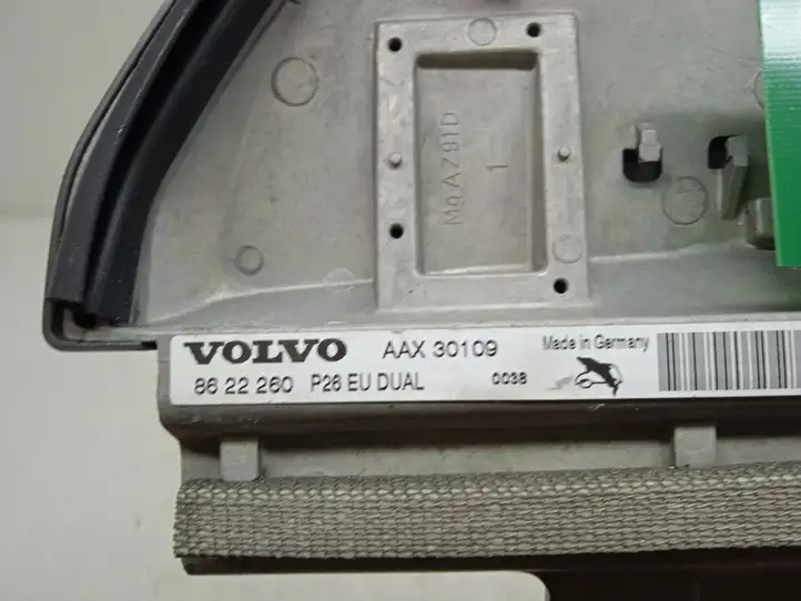 Volvo S60 (2000 - 2004) 8622260 GPS антенна — фото 3