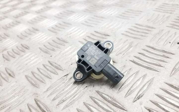 Audi A1 (2010 - 2014)  4H0955557 Датчик удара надувных подушек