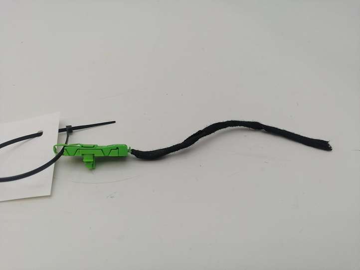 Mercedes-Benz C W203 (2000 - 2007)  0395454528 Другой проводник