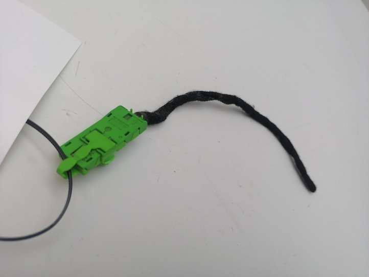 Mercedes-Benz C W203 (2000 - 2007)  0395454528 Другой проводник