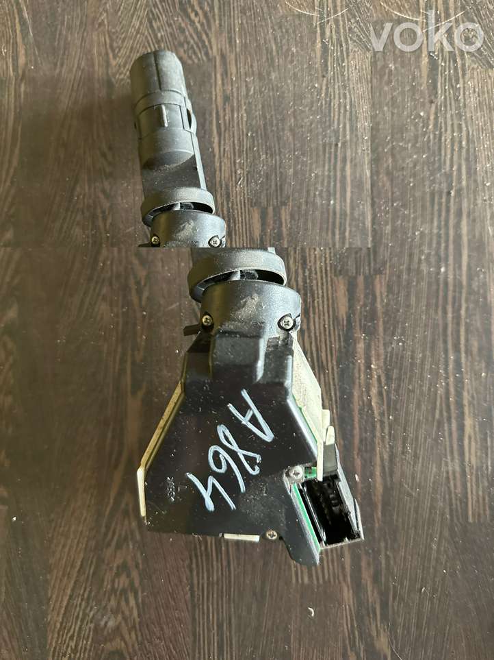 Nissan Qashqai (2006 - 2010)  14425 Ручка поворотов/ фонарей