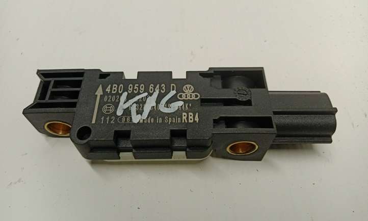 Audi A3/S3 8P (2004 - 2008)  4B0959643 Датчик удара надувных подушек