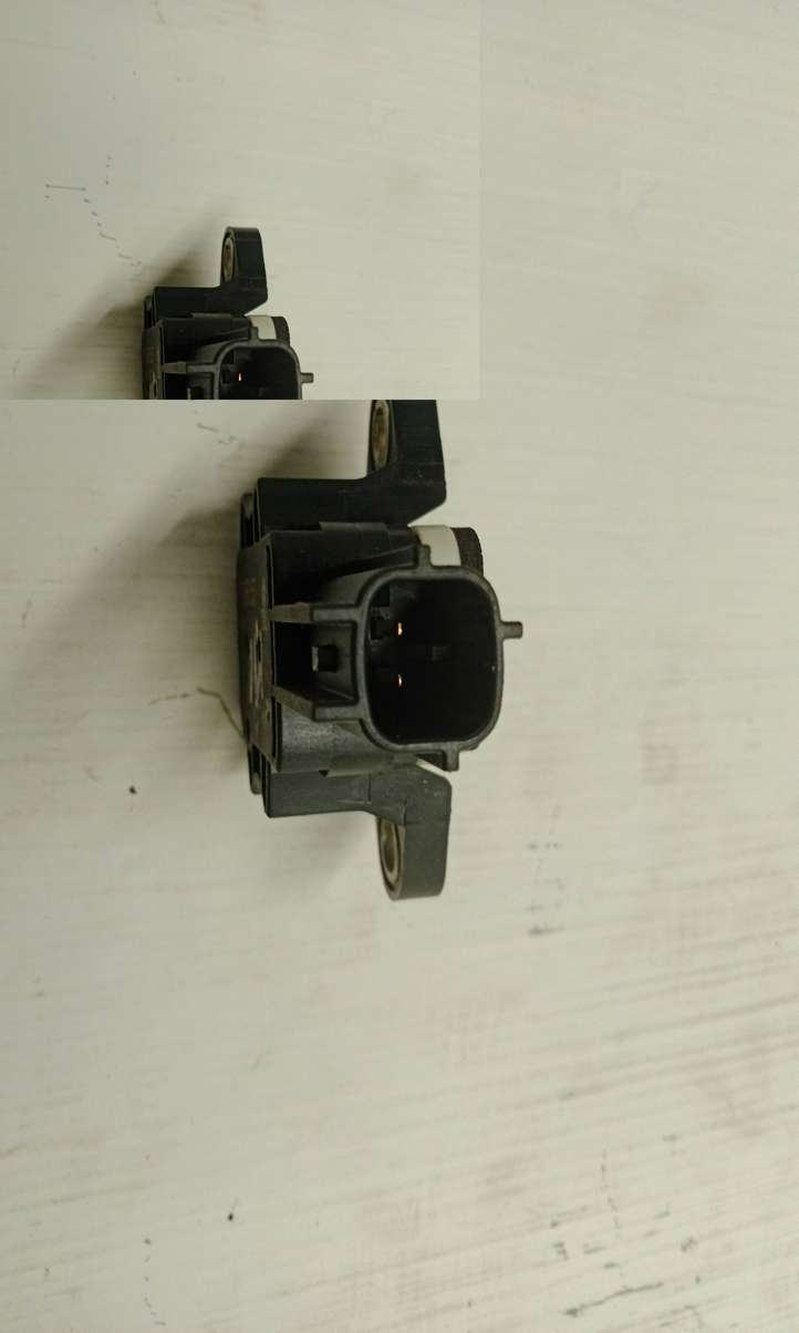 Audi A3/S3 8P (2004 - 2008)  8P0955557 Датчик удара надувных подушек