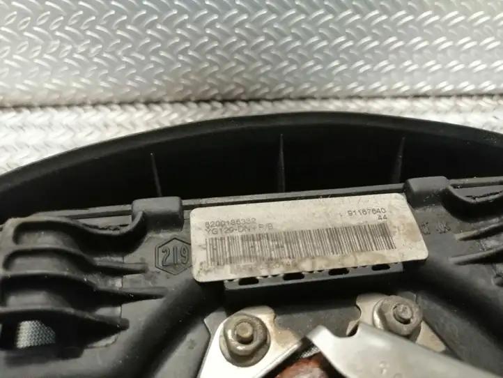 Opel Vivaro (2001 - 2006) 8200136332 Подушка безопасности руля — фото 3