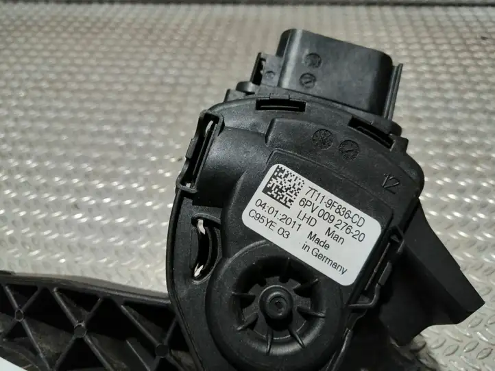 Ford Transit - Tourneo Connect (2009 - 2017) 7T119F836CD Педаль акселератора — фото 2