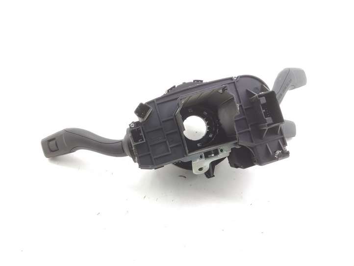Audi A6 (2004 - 2008)  8E0953548Q Ручка поворотов/ фонарей